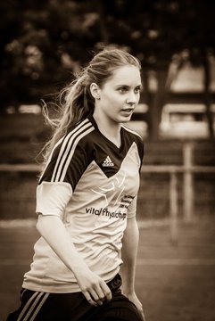Bild 3644 - B-Juniorinnen SG Trittau/S�dstormarn - SV Frisia 03 Risum Lindholm : Ergebnis: 3:1
